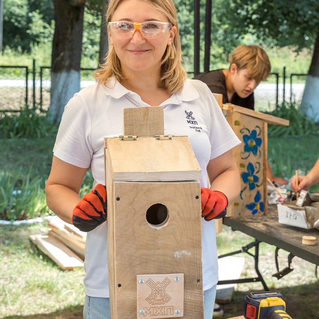 Bird Nesting Boxes Installed in Ladyzhyn as the Community Joins the “Wings of Hope” Charity Initiative